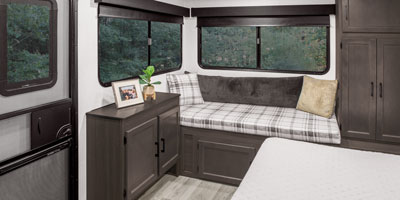 2026 Venture RV Stratus SR282VFD Desk Option Travel Trailer Bedroom Bench Seat