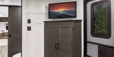 2026 Venture RV Stratus SR282VFD Travel Trailer Bedroom TV