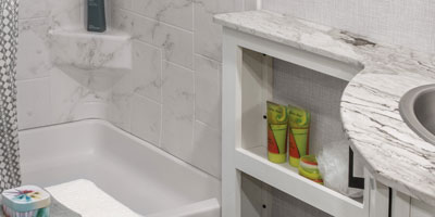 2026 Venture RV Stratus SR302VBH Travel Trailer Bathroom