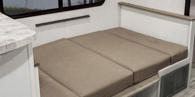 2026 Venture RV Stratus SR302VBH Travel Trailer Dinette Bed