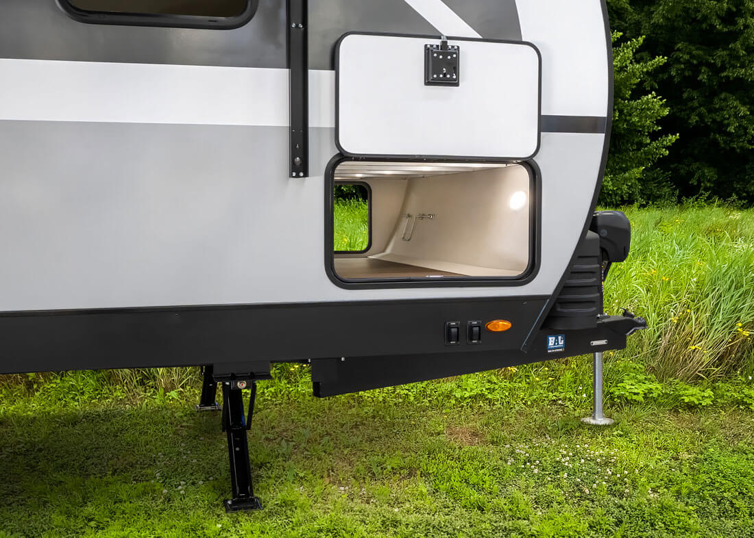 2027 Venture RV Stratus SR231VRK Travel Trailer Pass Through Storage